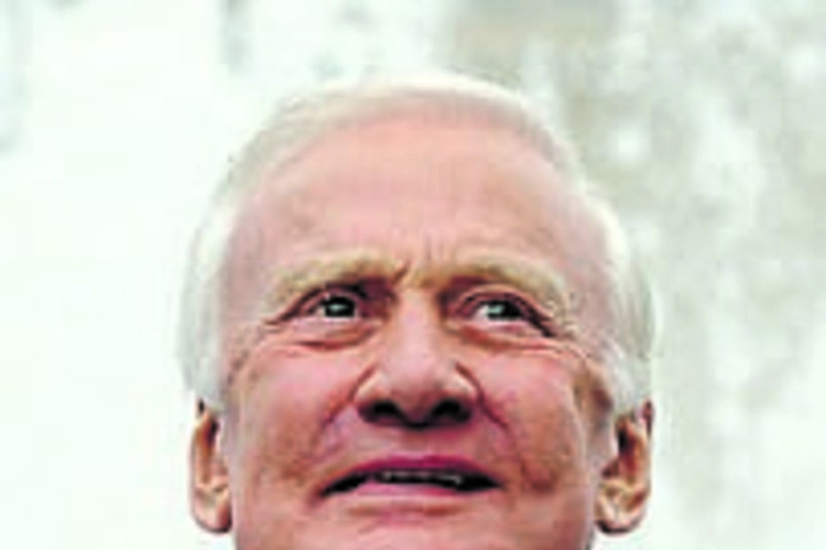O piloto Buzz Aldrin