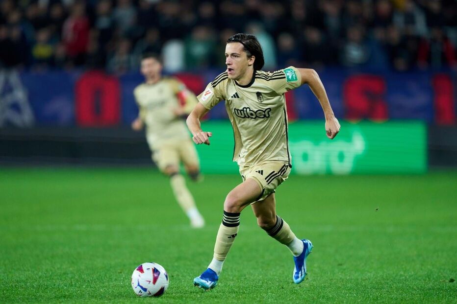 Álvaro  Fernández Carreras