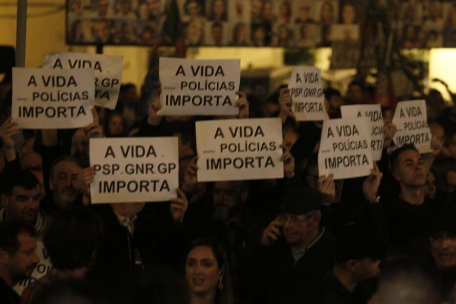 Protestos dos agentes
