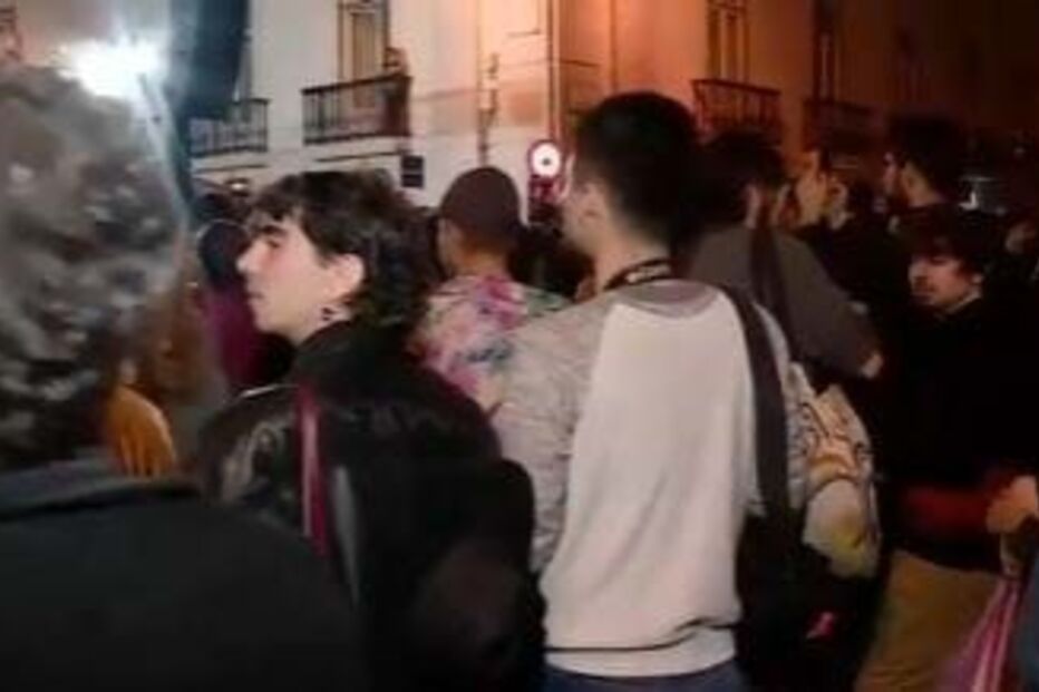 Milhares nas ruas defendem direito a casa para viver