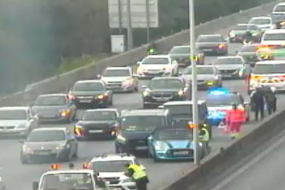 Choque em cadeia na A5