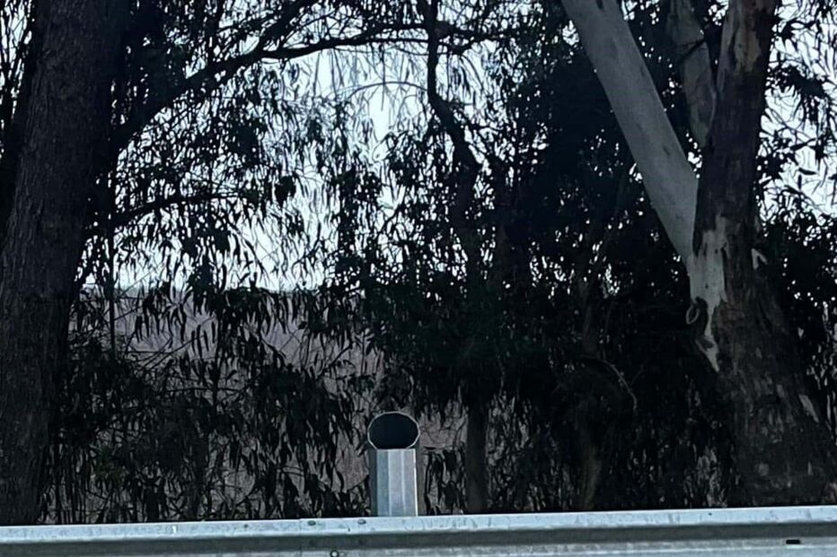 Radar de velocidade em Baleizão cortado com rebarbadora