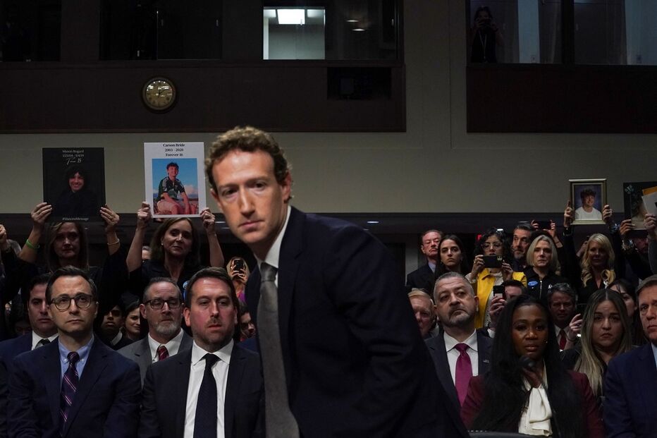 2024-01-31T171857Z_1684732037_RC25T5AFYZXD_RTRMADP_3_USA-TECH-EXPLOITATION.JPG (20239105) (Milenium)