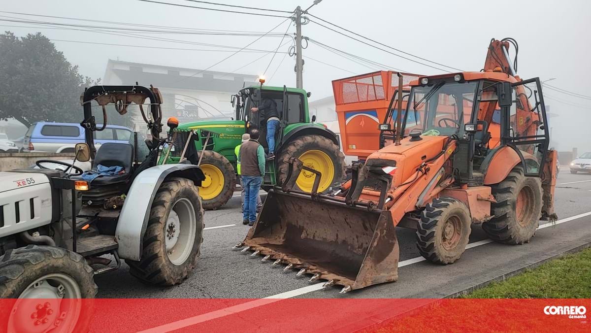 Protestos de agricultores em toda Espanha, governo diz que apoia setor primário