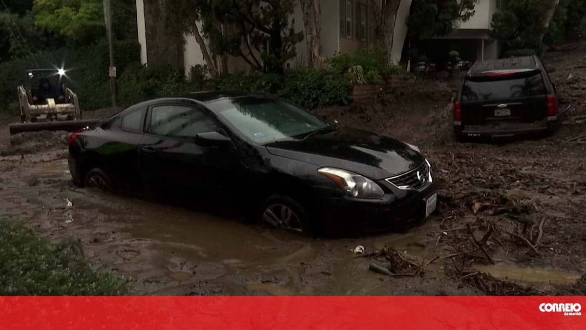 Mar de lama invade ruas da Califórnia após temporal