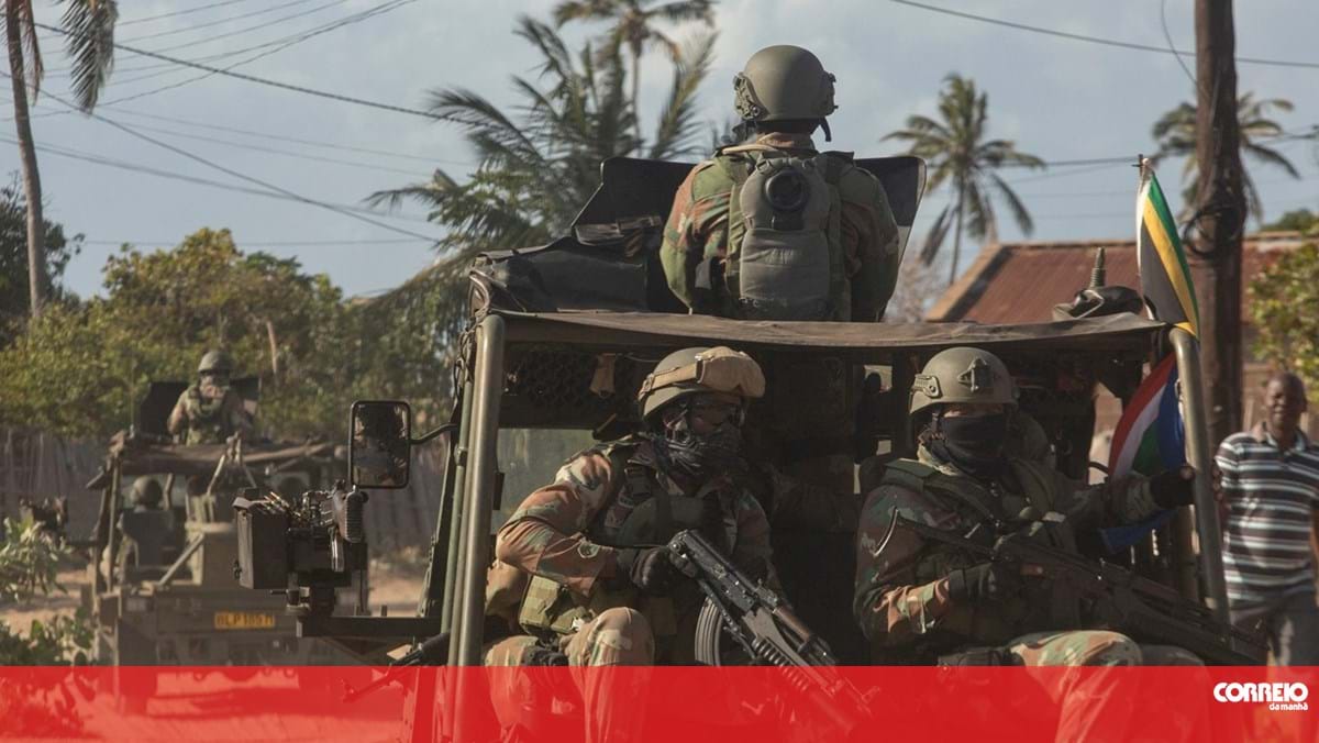 MSF diz que 80 mil pessoas fugiram da violência armada em Cabo Delgado desde janeiro
