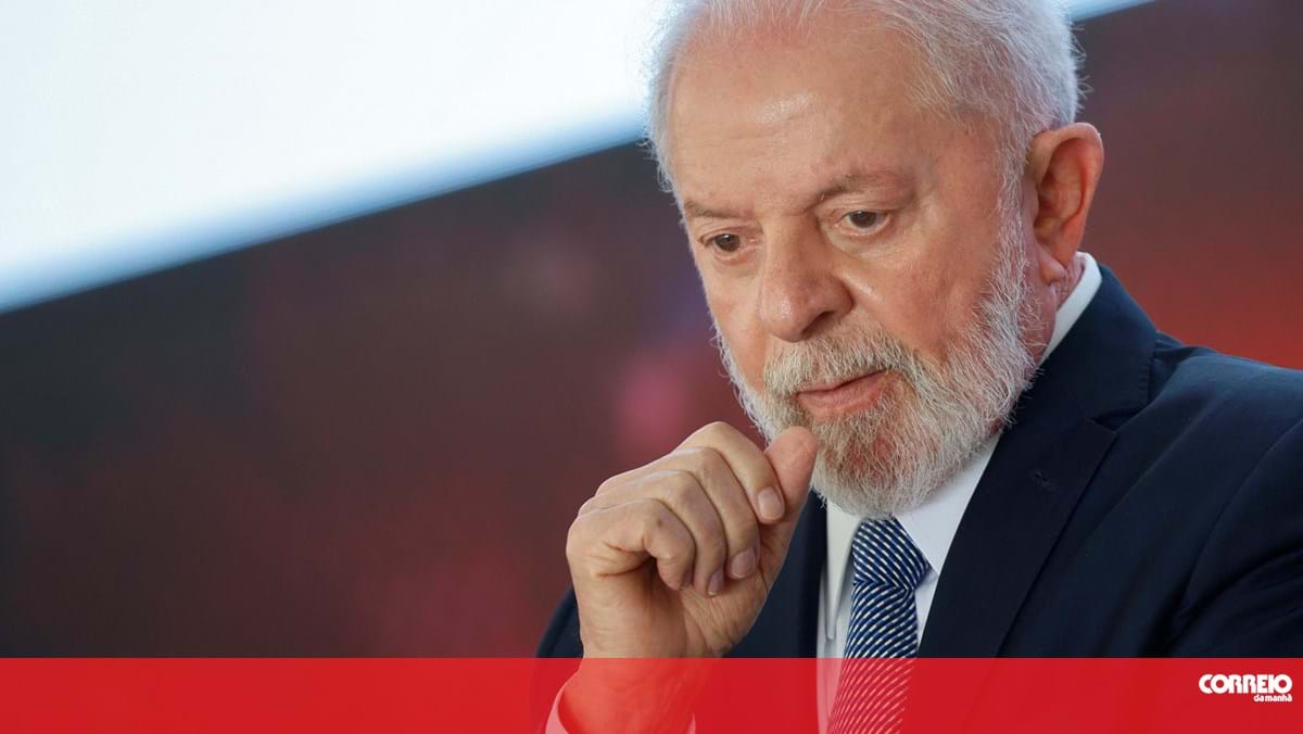 Lula da Silva diz a jovem mãe carenciada que se quiser melhorar de vida tem de parar de ter filhos