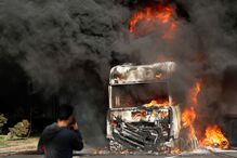 Camião consumido por chamas no Chile