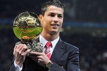 Em 2008, conquistou a primeira Bola de Ouro, quando jogava no Manchester United