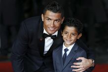 Cristiano Ronaldo Jr. é o primeiro filho do jogador português. Nasceu em 2010