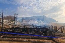 Incêndio deflagra num restaurante na Praia da Luz, Algarve