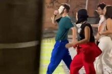 Anitta disfarça-se para 'curtir' Carnaval da Bahia e acaba revistada pela polícia sem ser reconhecida 