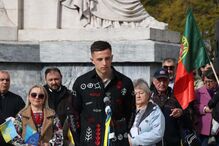 Guarda-redes do Benfica participa em manifestação de apoio à Ucrânia