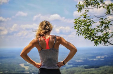 Tem mais de 18 anos, é atleta e precisa de apoio? Este é o programa que o vai levar mais longe