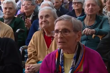 Santa Casa da Misericórdia de Castelo Branco acolhe 13 utentes centenários