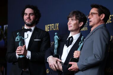  "Oppenheimer" cimenta favoritismo ao vencer Prémios do Sindicato dos Atores