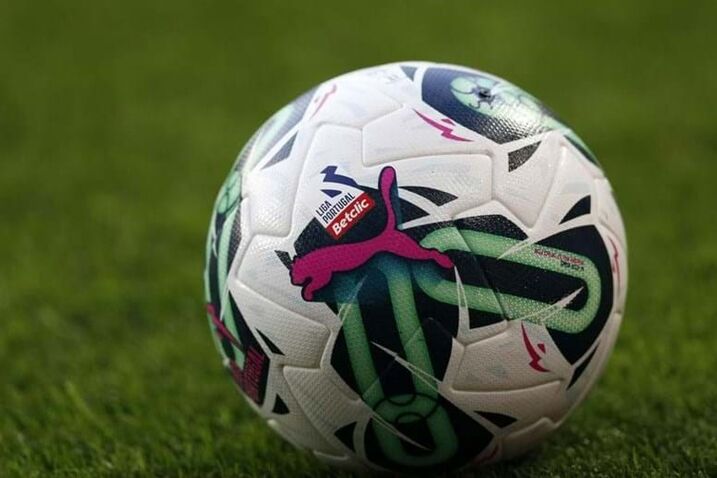 Bola de Futebol