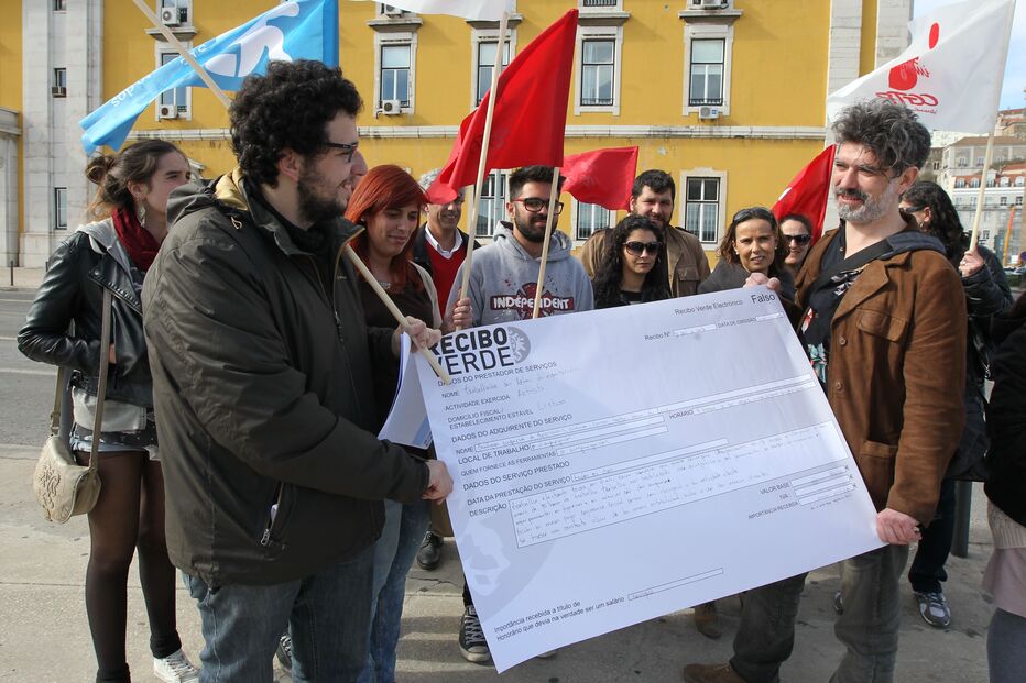 Ação de protesto em Lisboa de trabalhadores ditos independentes contra falsos recibos verdes
