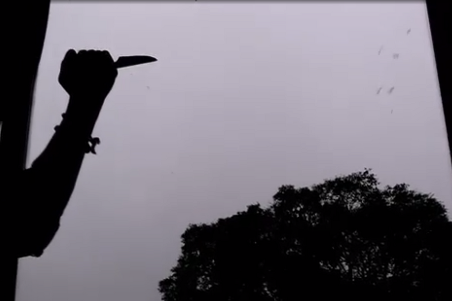 Jovem de 18 anos esfaqueado nas costas por causa de namorada em Torres Vedras