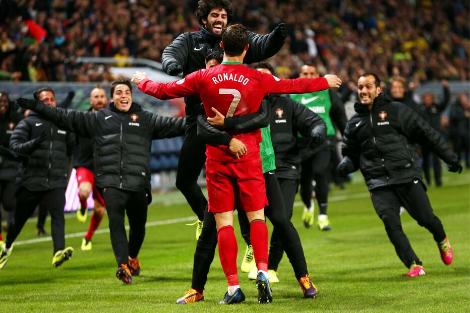Frente à Suécia, em dois jogos de apuramento para o Mundial 2014, carregou Portugal às costas e marcou quatro golos que garantiram o apuramento