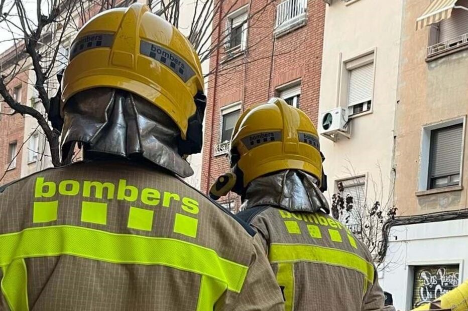 Encontrados três corpos nos escombros de prédio que desabou em Barcelona