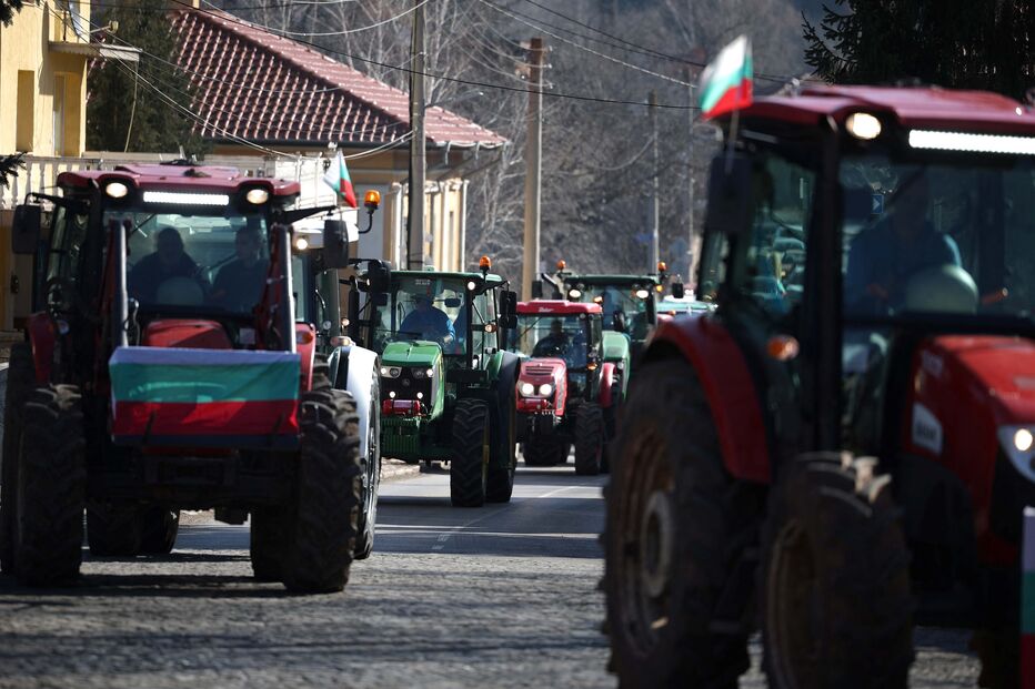 Centenas de agricultores contestam na Bulgária acordo entre Governo e setor