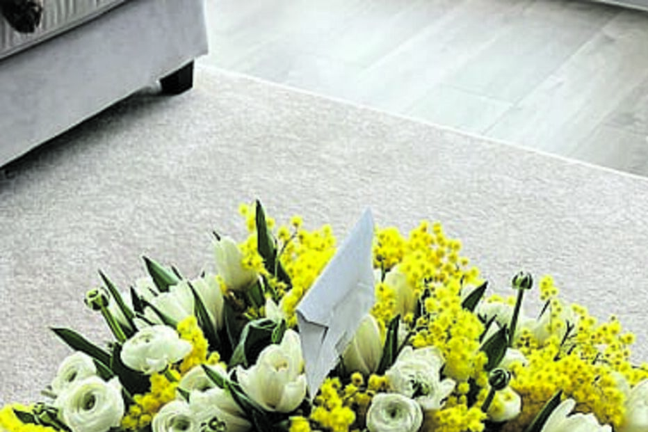 O ramo de flores que Inês Degener Tomaz recebeu de Bernardo Silva