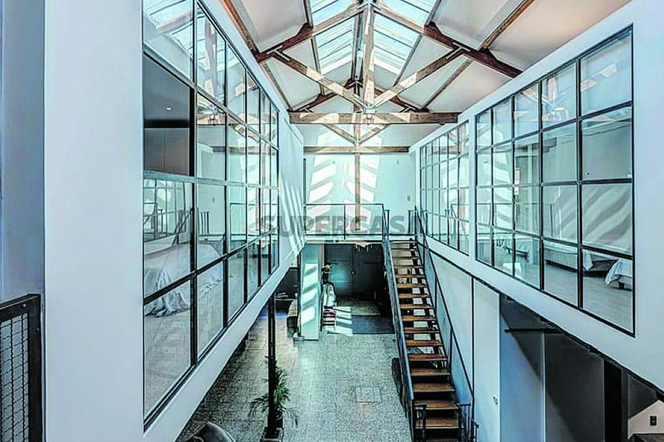 Alguns pormenores das divisões da luxuosa moradia de Kelly Bailey e Lourenço Ortigão