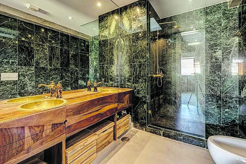 Alguns pormenores das divisões da luxuosa moradia de Kelly Bailey e Lourenço Ortigão