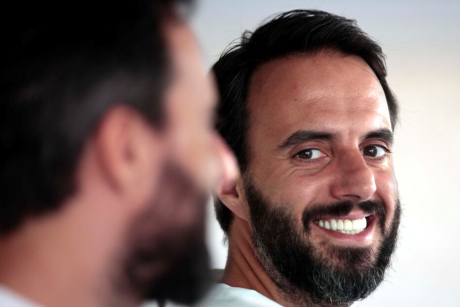 2024-02-16_16_32_09 2015-06-12T120000Z_847291034_PM1EB691A6301_RTRMADP_3_FASHION-NEVES.JPG