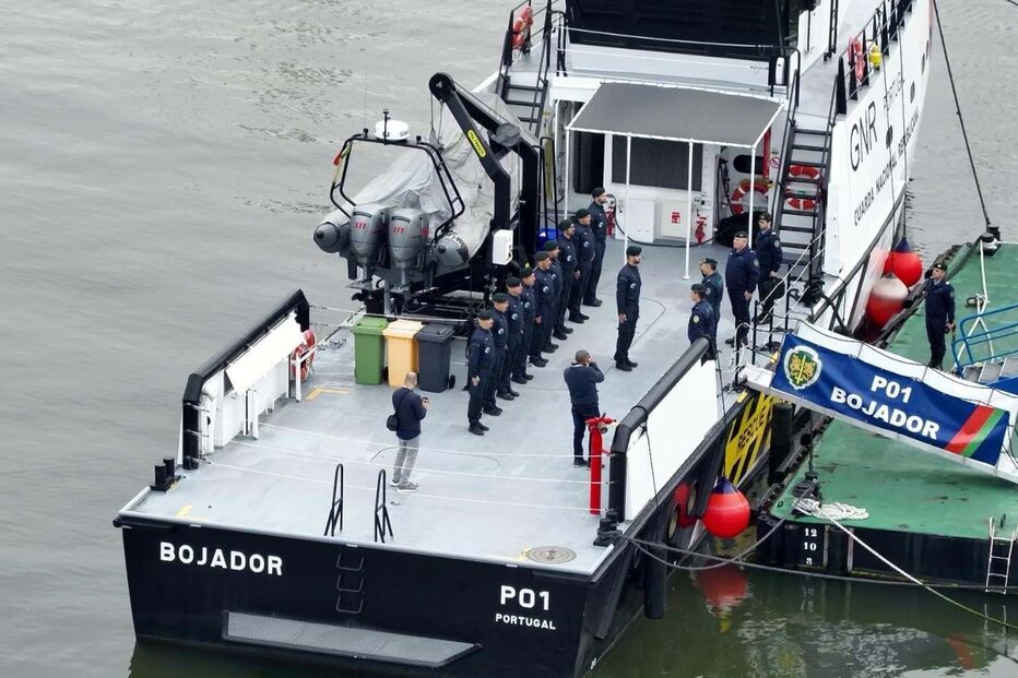 Partida Bojador para missão em Espanha