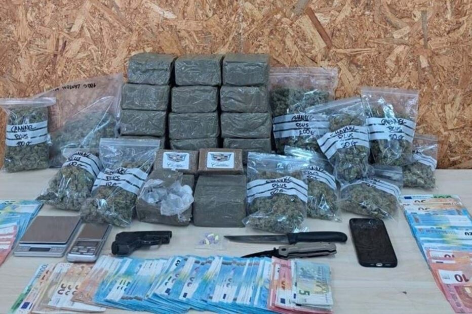 GNR apreendeu material relacionado com o tráfico de estupefacientes 