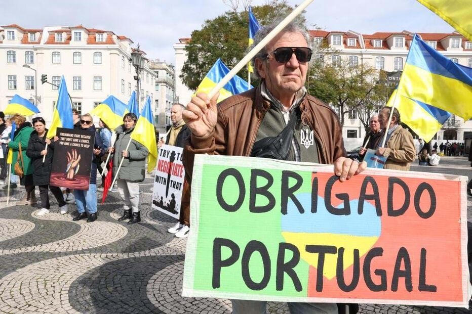 As imagens da manifestação de apoio à Ucrânia em Lisboa
