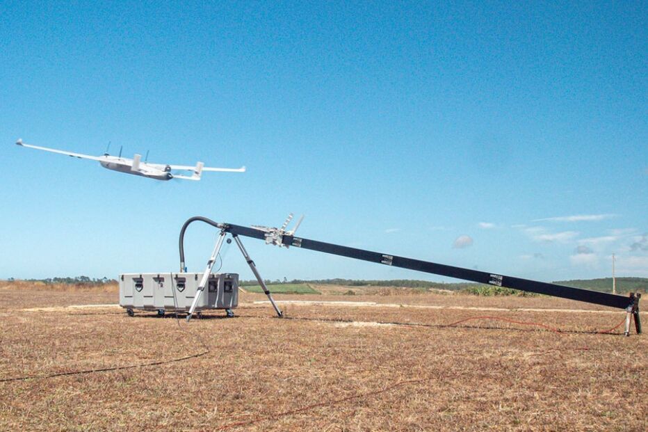 Drone que a GNR vai adquirir é lançado de uma catapulta