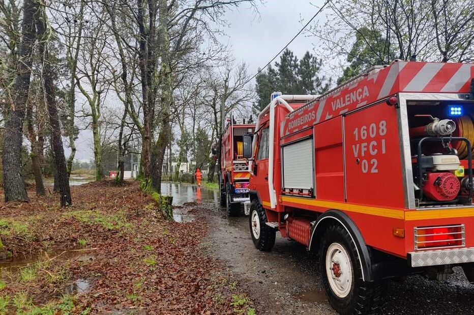 Chuva e vento causam estragos a Norte