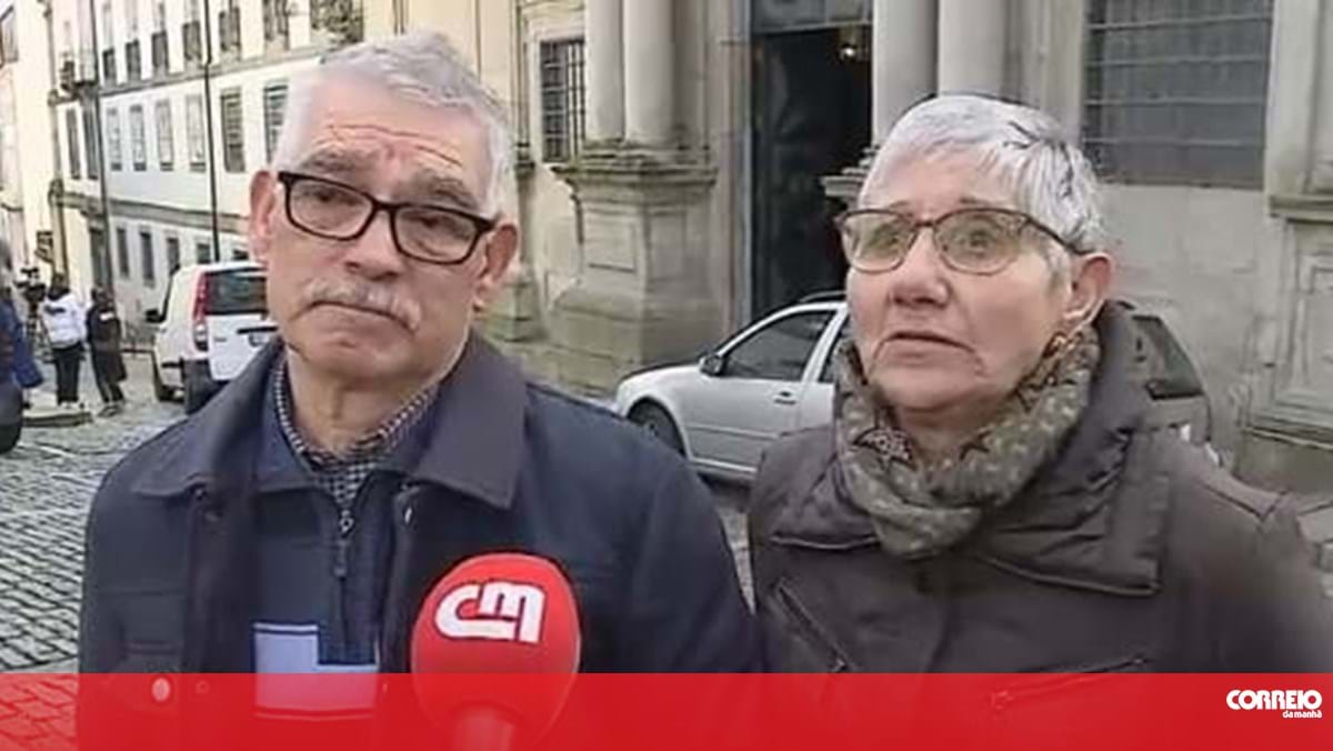 Homem que matou a mulher à facada na rua em Gondomar começou hoje a ser julgado