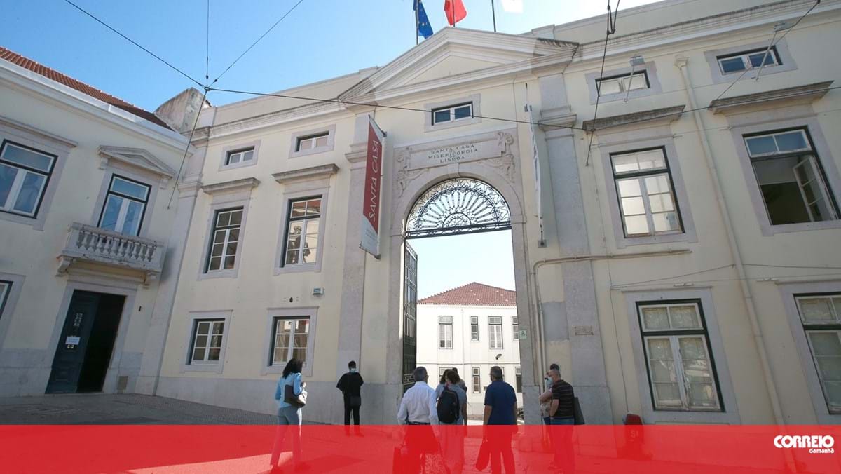 Buscas na Santa Casa por indícios de viciação de contrato milionário