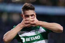 Viktor Gyökeres repete o festejo