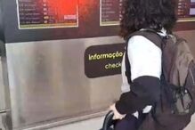 Ativistas climáticos pintam átrio e leitores de cartões de embarque no Aeroporto de Lisboa