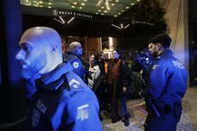 Quatro ativistas do Climáximo detidos por atirarem tinta contra sede eleitoral da AD