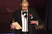 Cord Jefferson ganha o Óscar de Melhor Argumento Adaptado por 