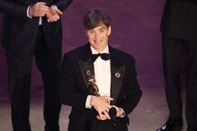 Cillian Murphy ganha o Óscar de Melhor Ator por 