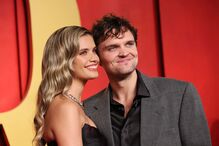 Sara Sampaio e Ray Nicholson na 'after party' dos Óscares