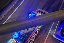 Motociclista morre atropelado por autocarro no Porto