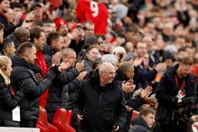 Sven-Goran Eriksson, com cancro terminal, cumpre sonho de orientar o Liverpool 