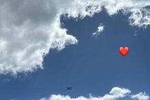 Mariana Medeiros no casamento de Bernardo Sousa e Bruna Gomes