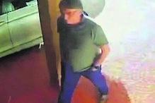 Imagens de Bolsonaro a entrar na Embaixada da Hungria, onde passou dois dias