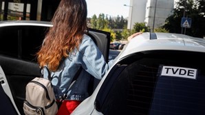 PSP detetou mais de 400 infrações de TVDE ou taxistas falsos no Aeroporto de Lisboa