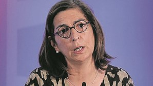 Ex-ministra Ana Catarina Mendes defende que se tem de dar tempo à AIMA