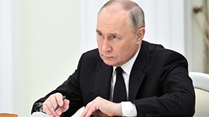 Putin ordena utilização de armas nucleares em exercícios militares